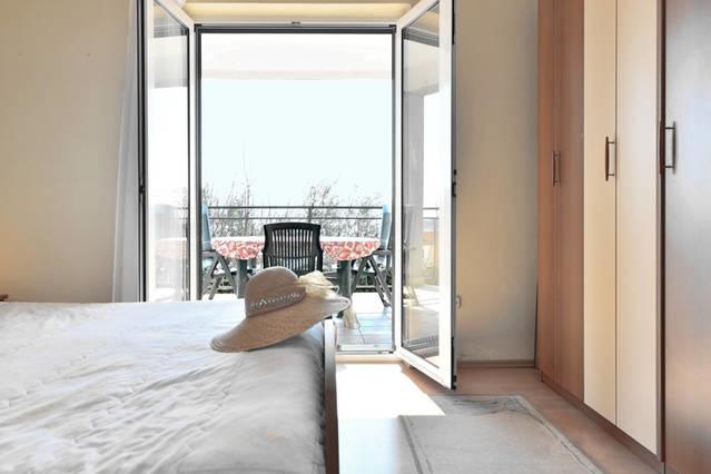 Apartment Lejo เยเซนิเซ ภายนอก รูปภาพ